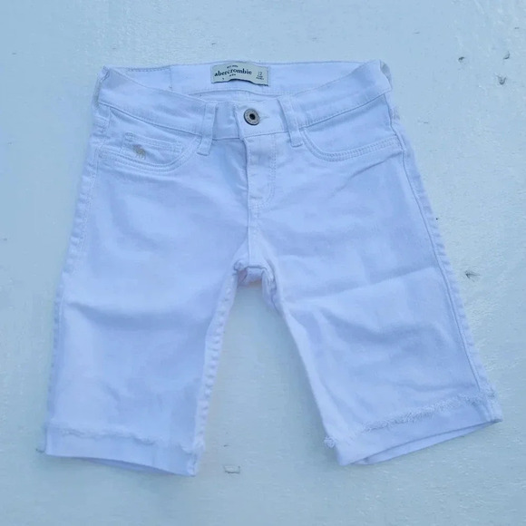 Abercrombie Kids Girls Bermuda Shorts Distressed White Denim Size 12 - Picture 1 of 10